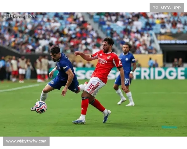 西甲升班马埃尔切正式签下本菲卡中场内托 合同期为三年